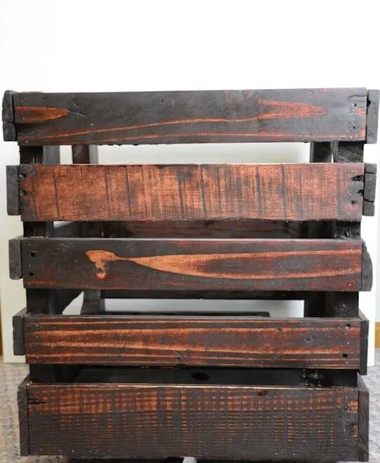 DIY Wood Pallet Crates