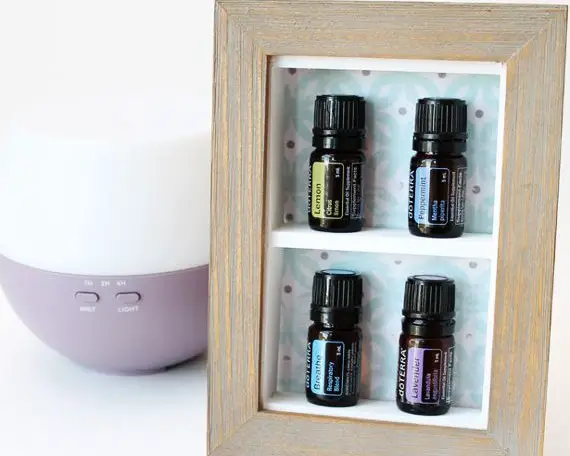 DIY Desktop Essential Oil Display