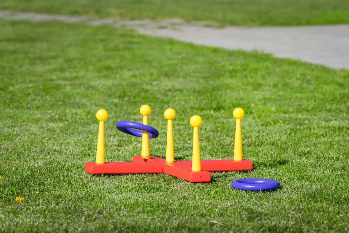 Giant Ring Toss