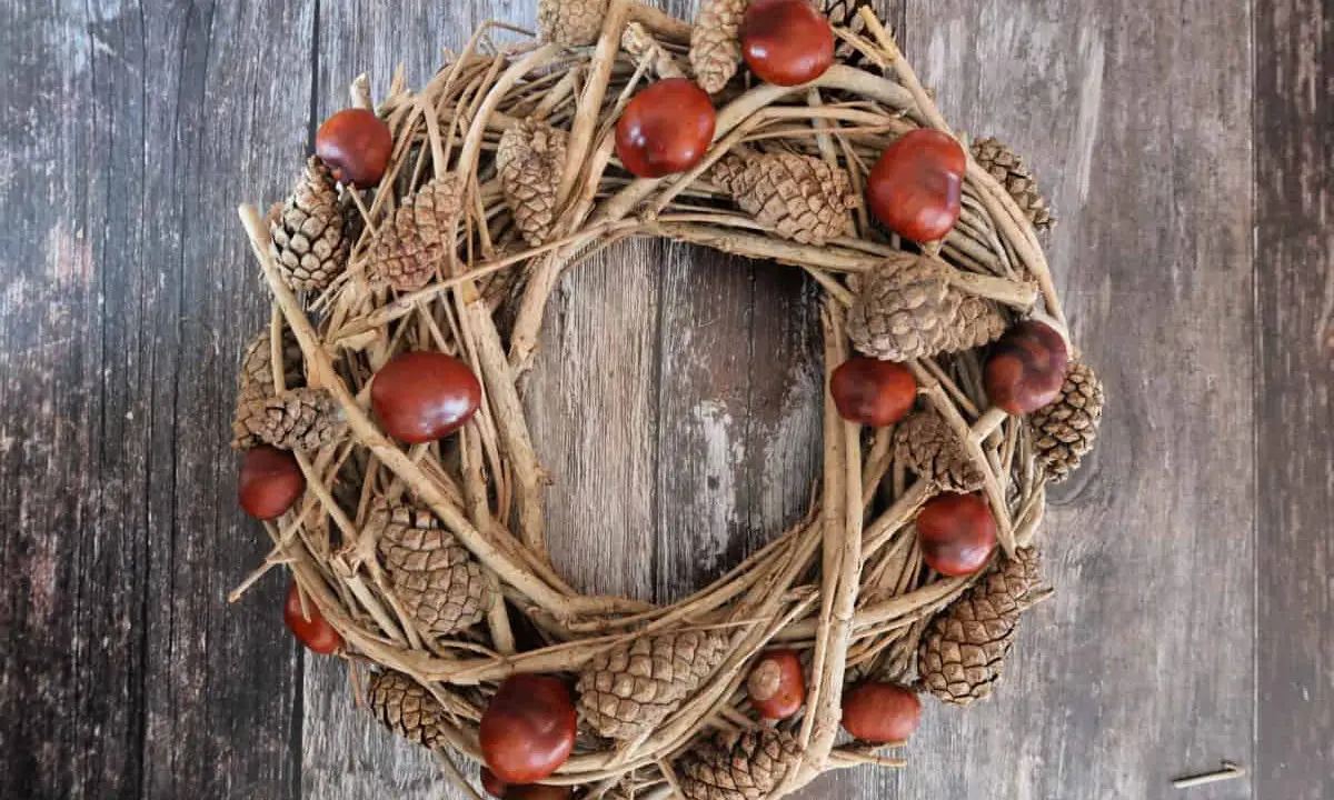 Acorn Pinecone Wreath