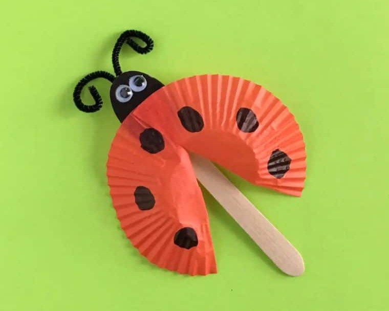 Ladybug Spoon Puppets