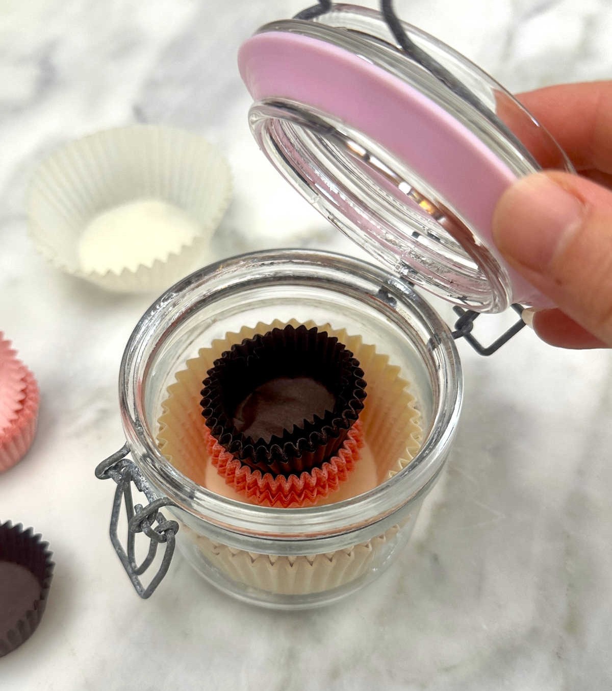 Store Paper Cups in a Jar