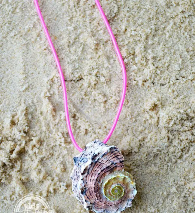 Beach Seashell Necklace