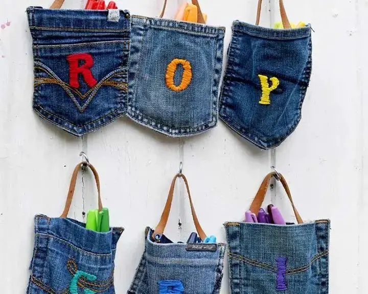 Hanging Pockets from Old Jeans