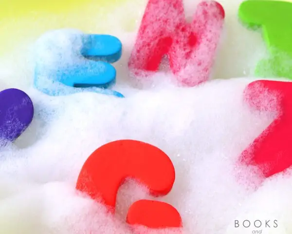 Bubbles and Letters – Sensory Play