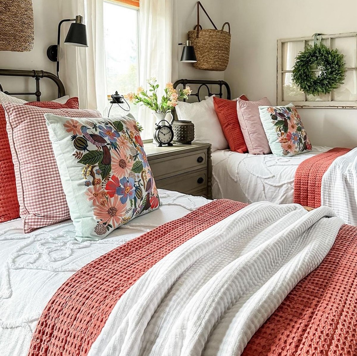 Cottage-Style Bedding