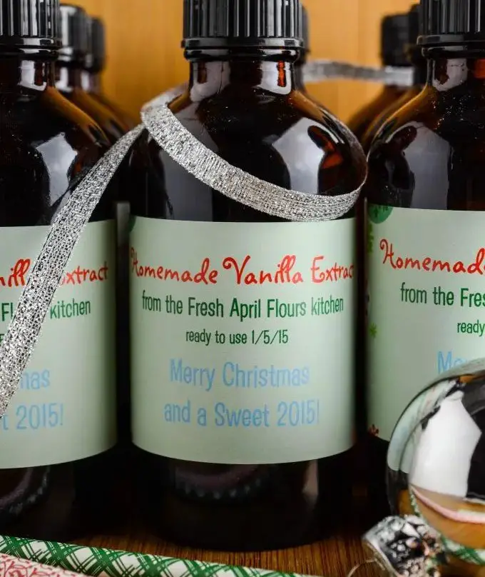 Homemade Vanilla Extract