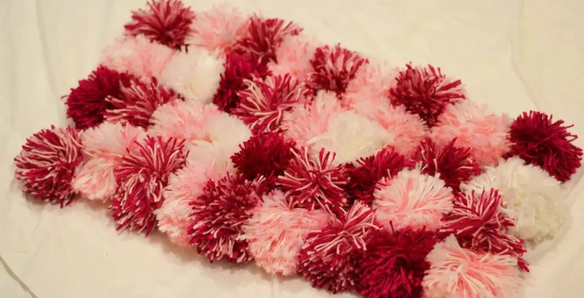 Pom Pom Rug