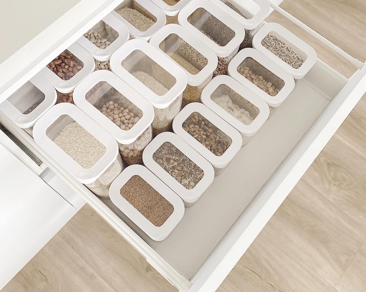 Transparent Food Storage Containers